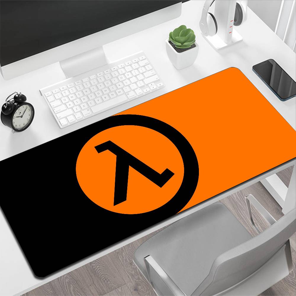 Half Life Large Mouse Pad Gami - огляд і ціна Gaming Keyboard Half
